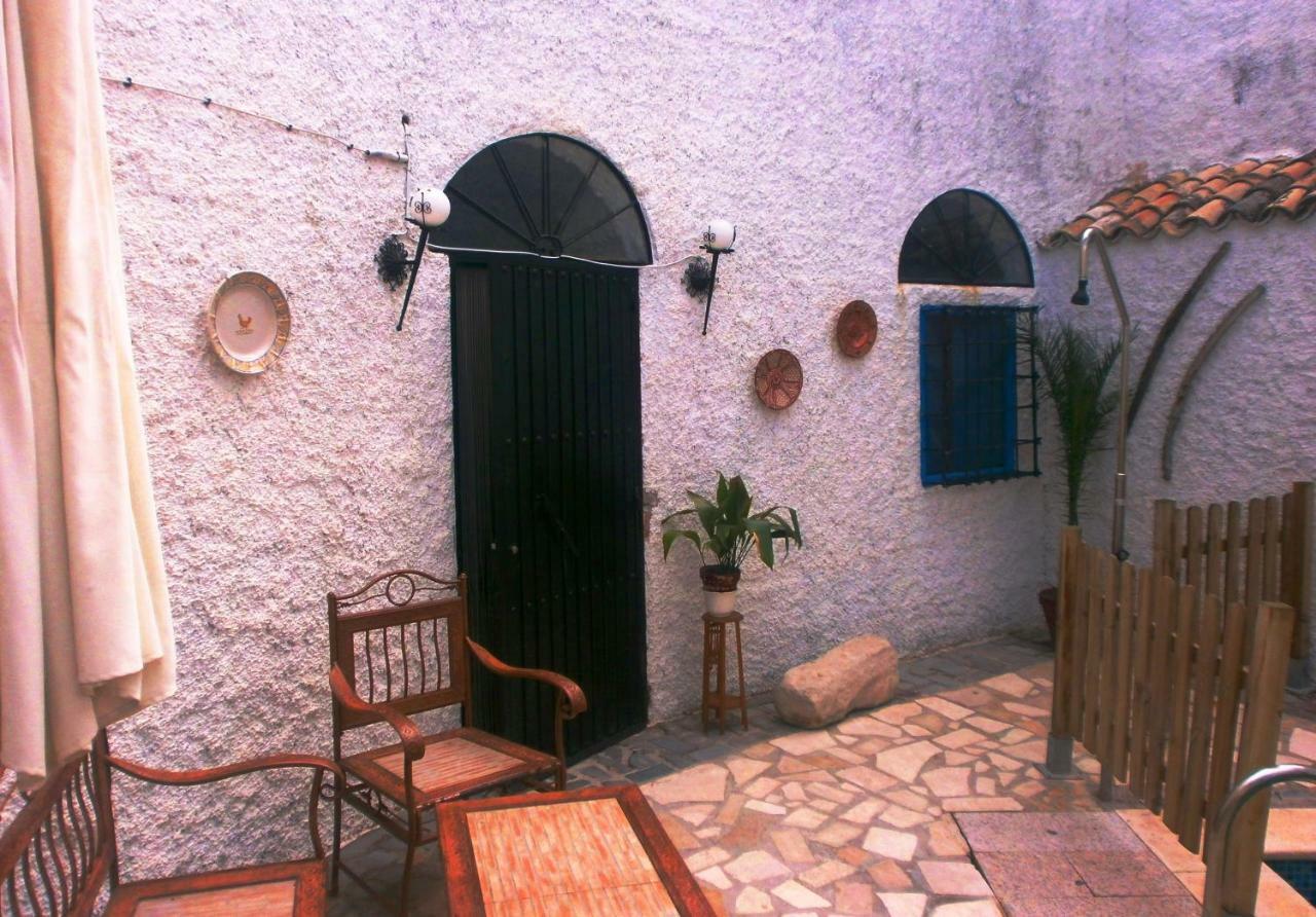La Serrana Bedmar y Garciez Esterno foto